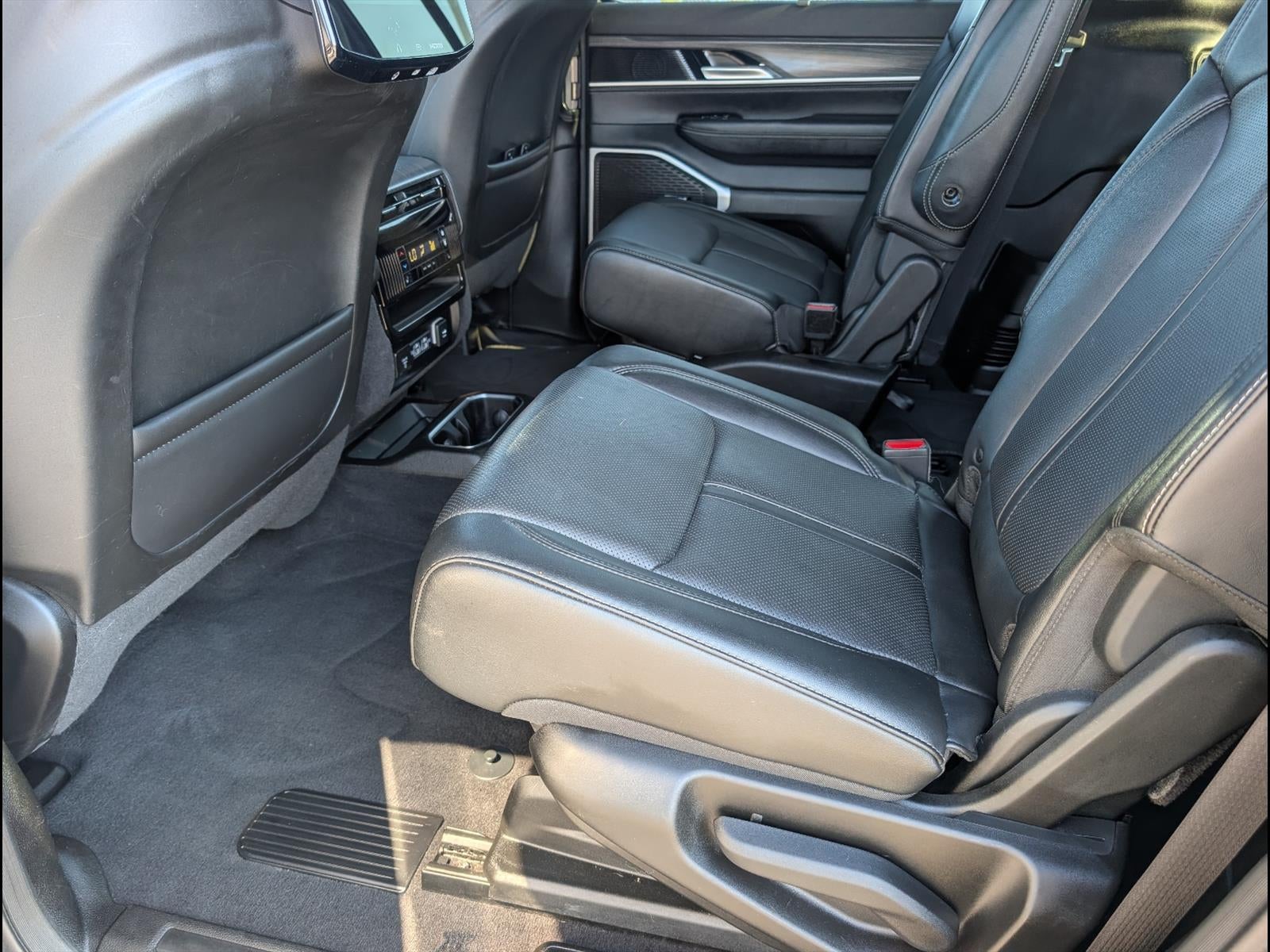2023 Jeep Wagoneer L Series II