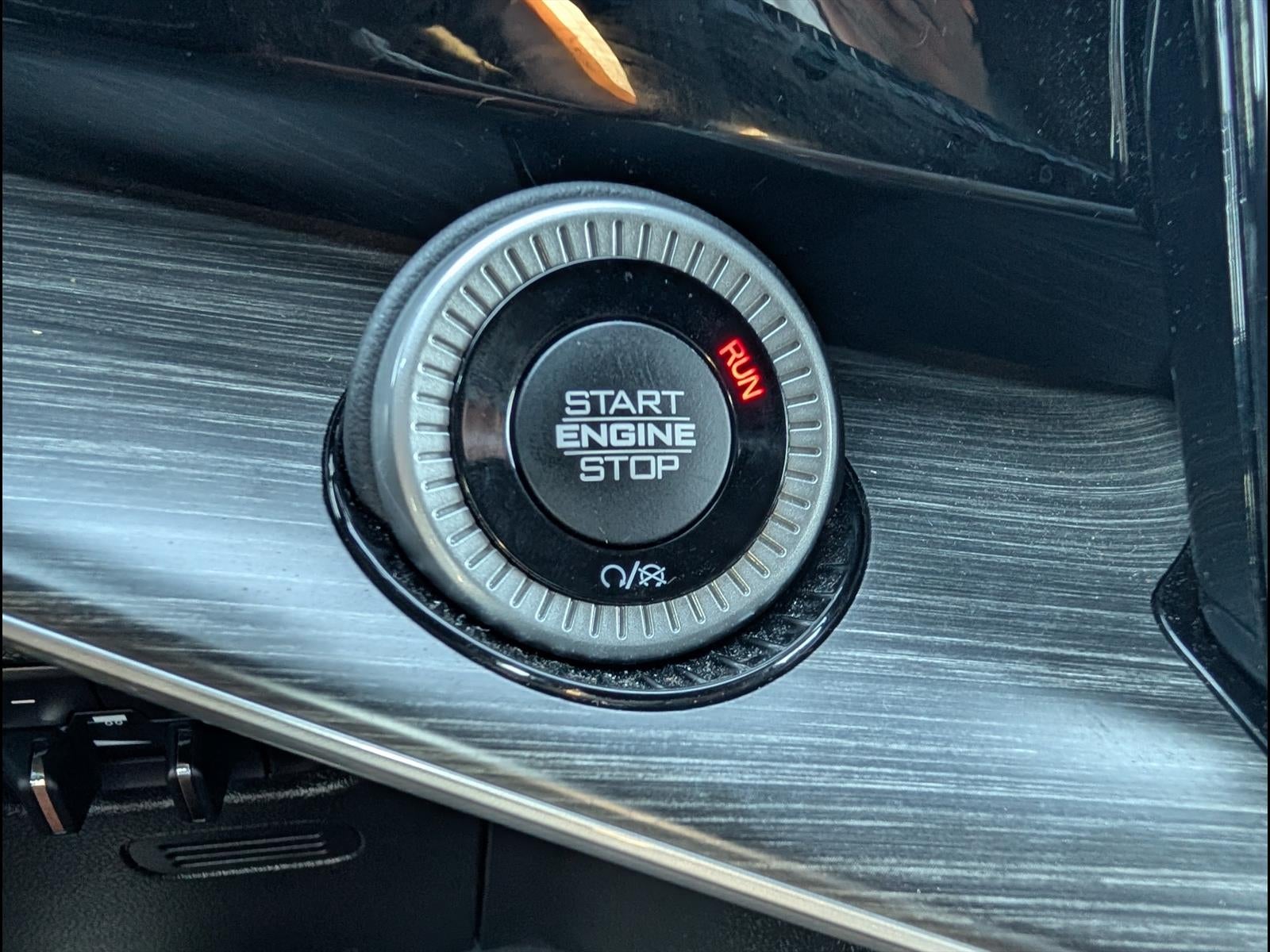 2023 Jeep Wagoneer L Series II