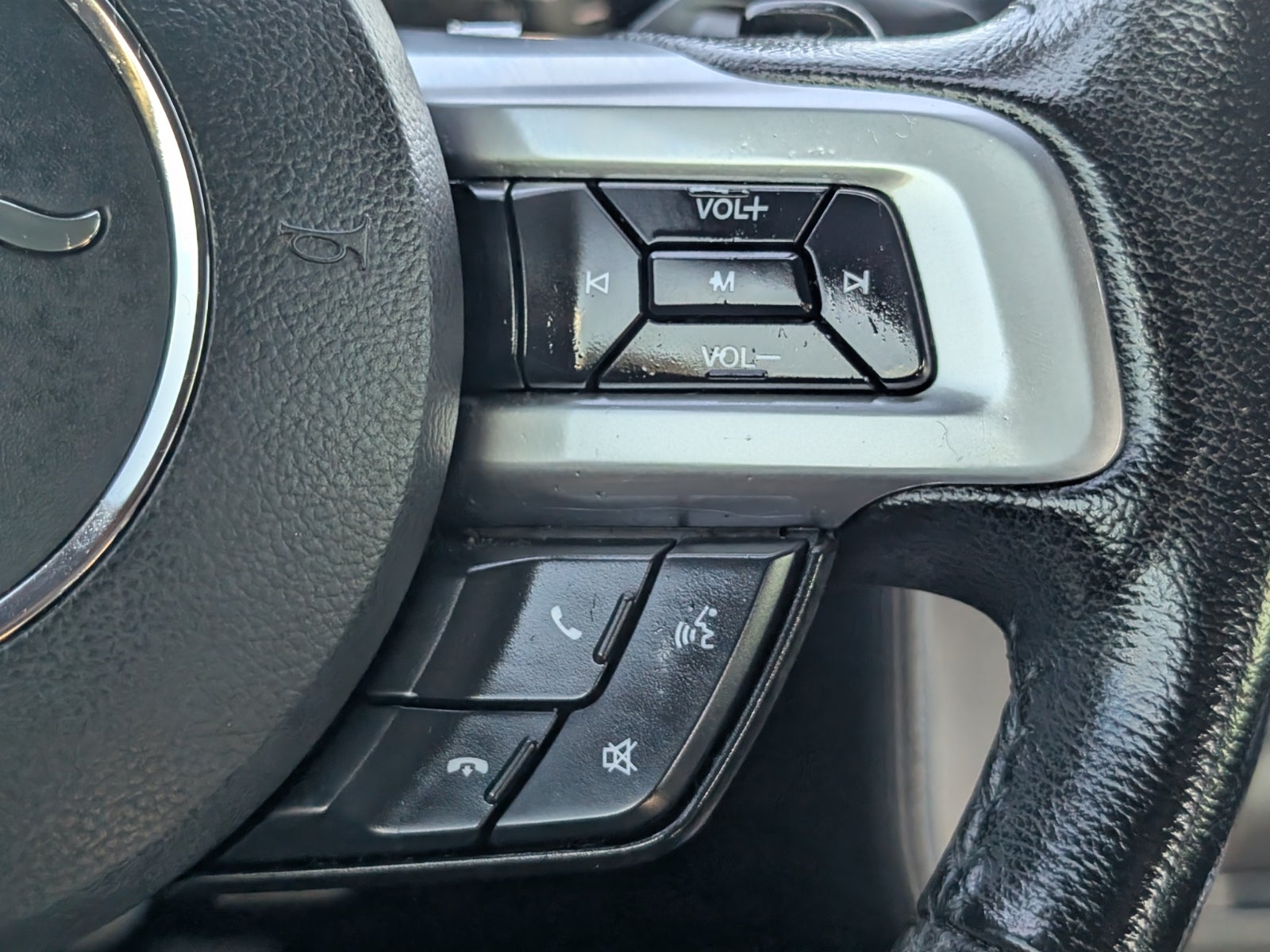 2016 Ford Mustang V6