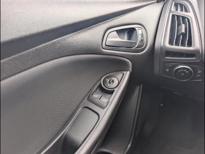 2016 Ford Focus S