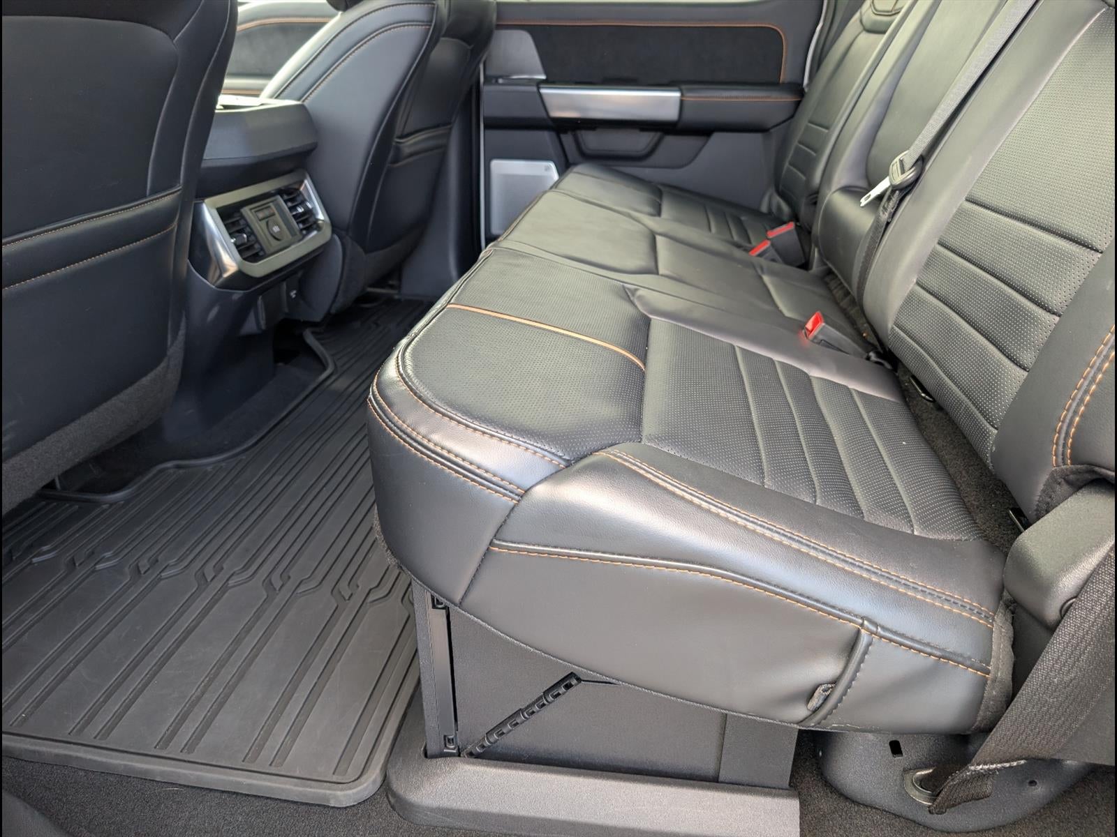 2024 Ford Super Duty F-350 SRW XL