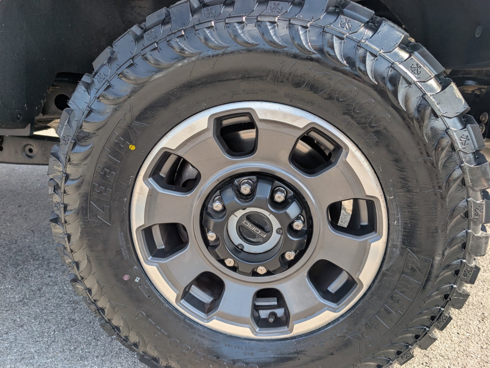 2025 Ford Super Duty F-350 SRW XL