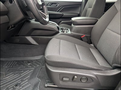 2025 Chevrolet Colorado WT/LT