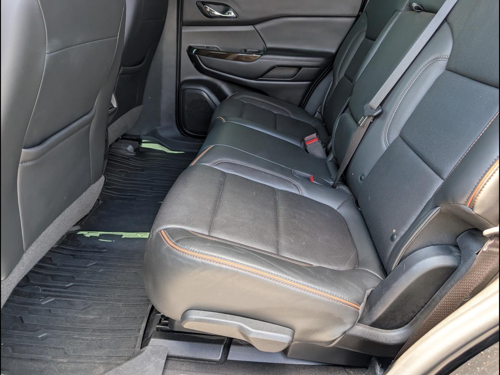 2020 GMC Acadia AT4
