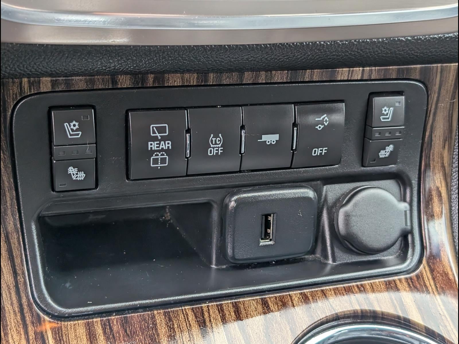 2016 GMC Acadia Denali