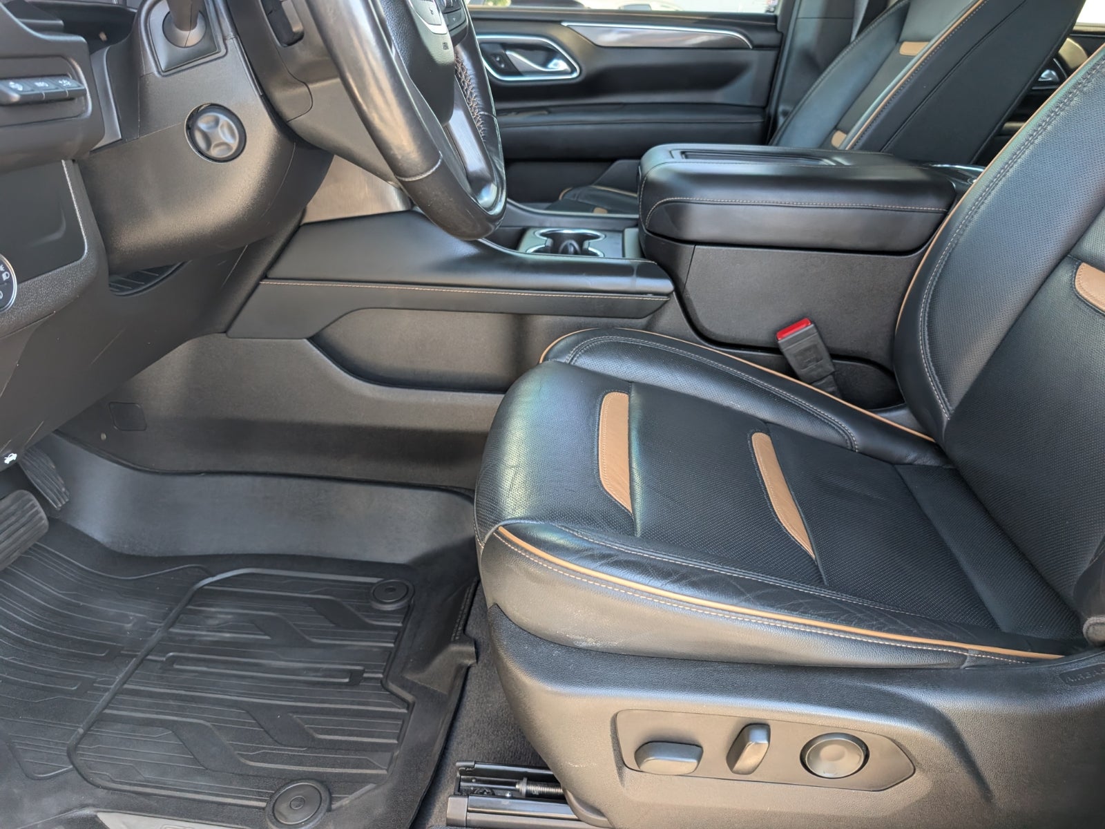2021 GMC Yukon XL AT4