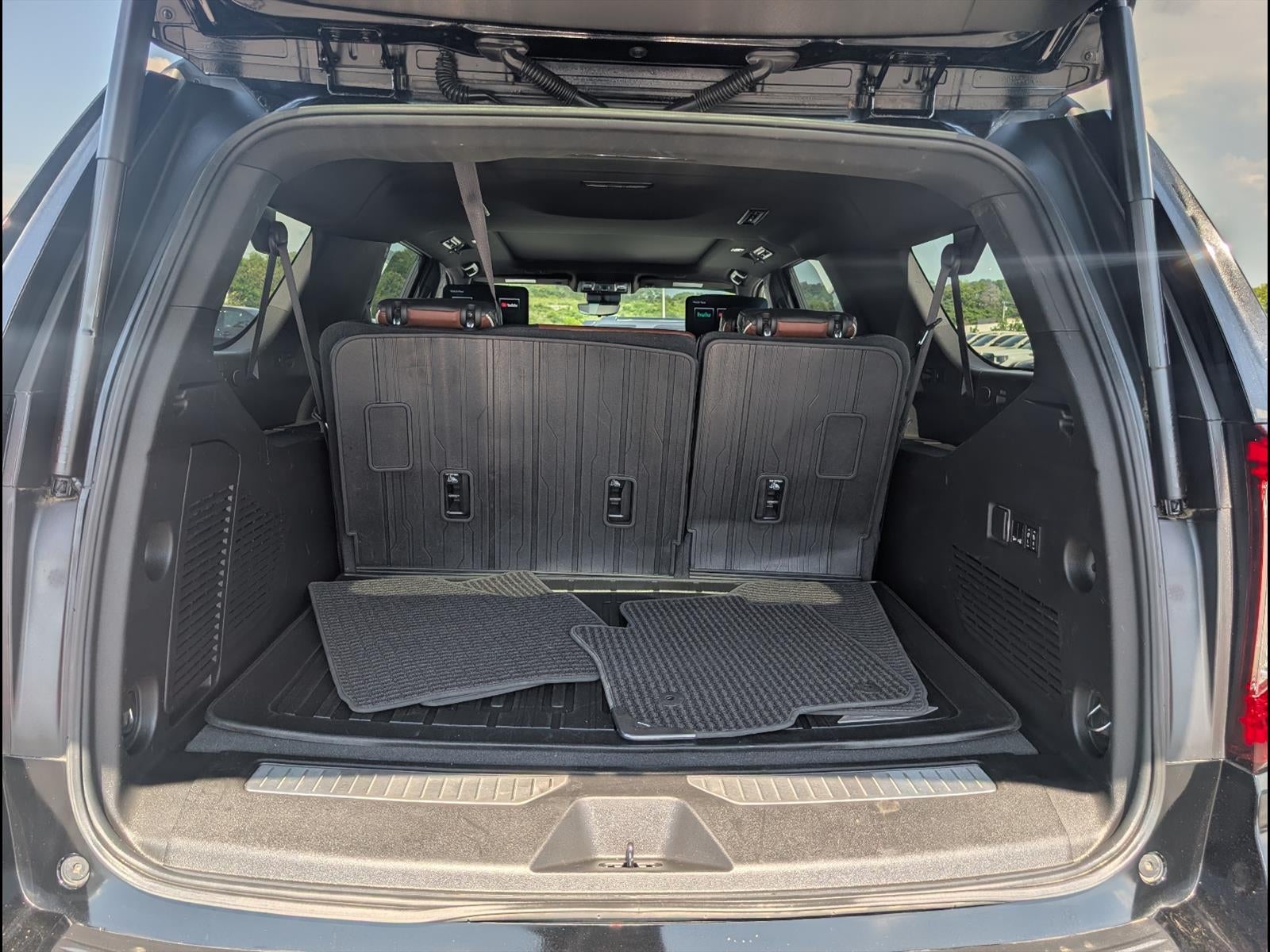 2023 GMC Yukon XL Denali Ultimate