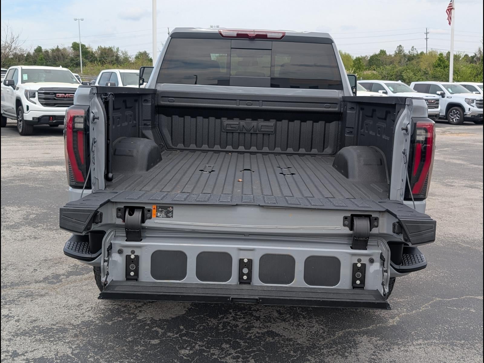 2025 GMC Sierra 2500 HD AT4