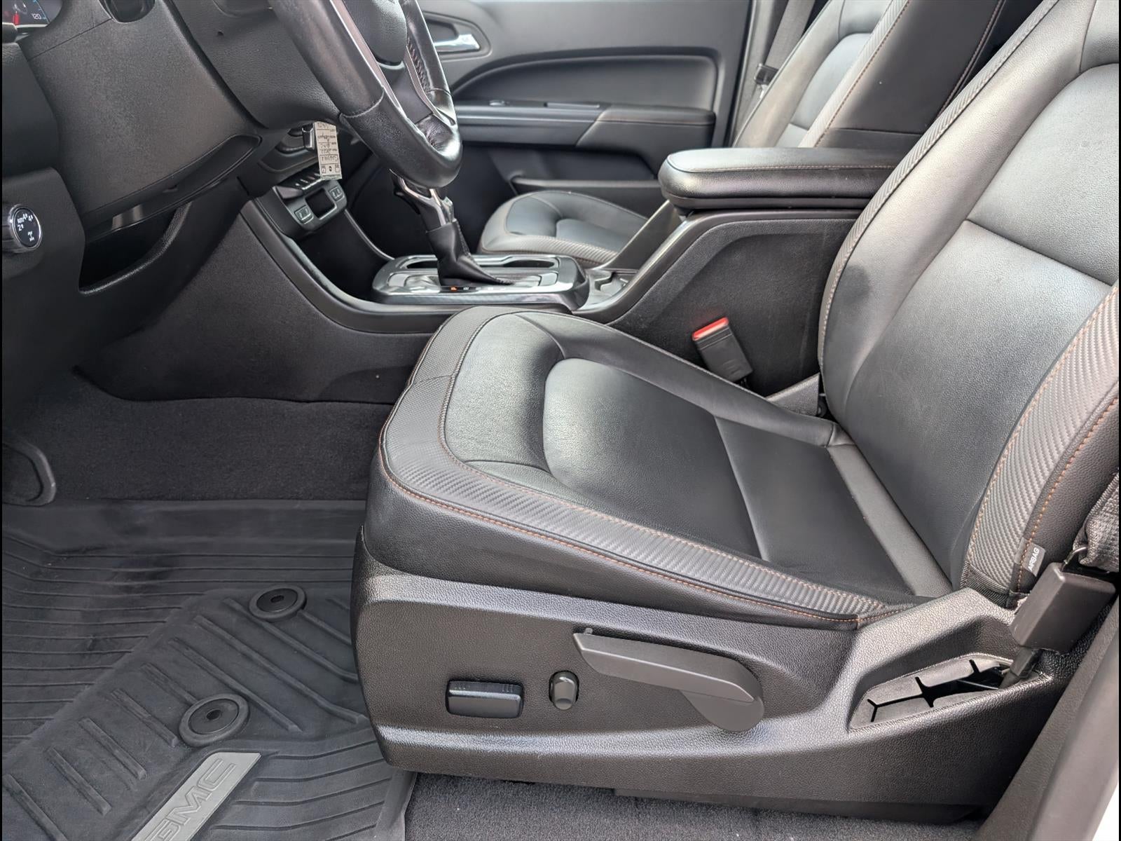 2022 GMC Canyon AT4 - Leather