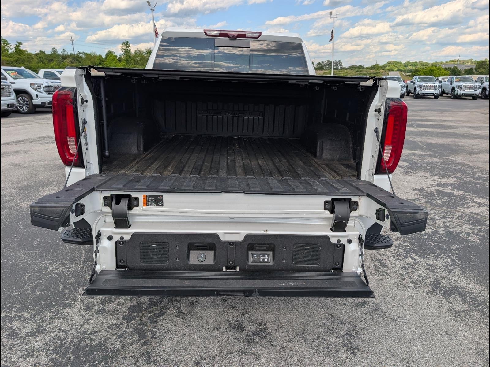 2024 GMC Sierra 1500 Denali Ultimate