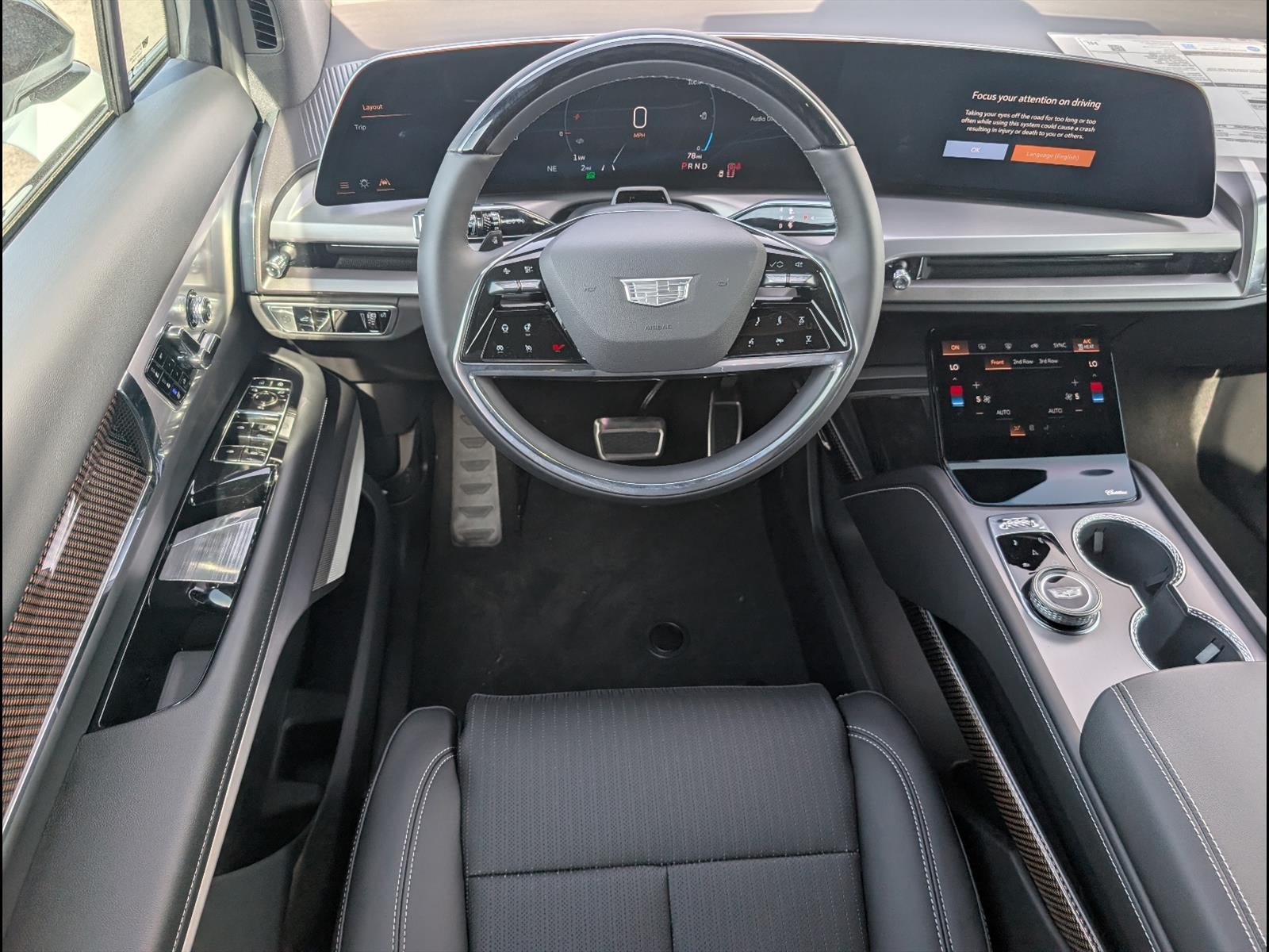 2026 Cadillac VISTIQ Luxury