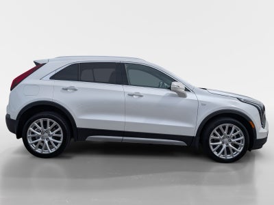 2022 Cadillac XT4 Premium Luxury