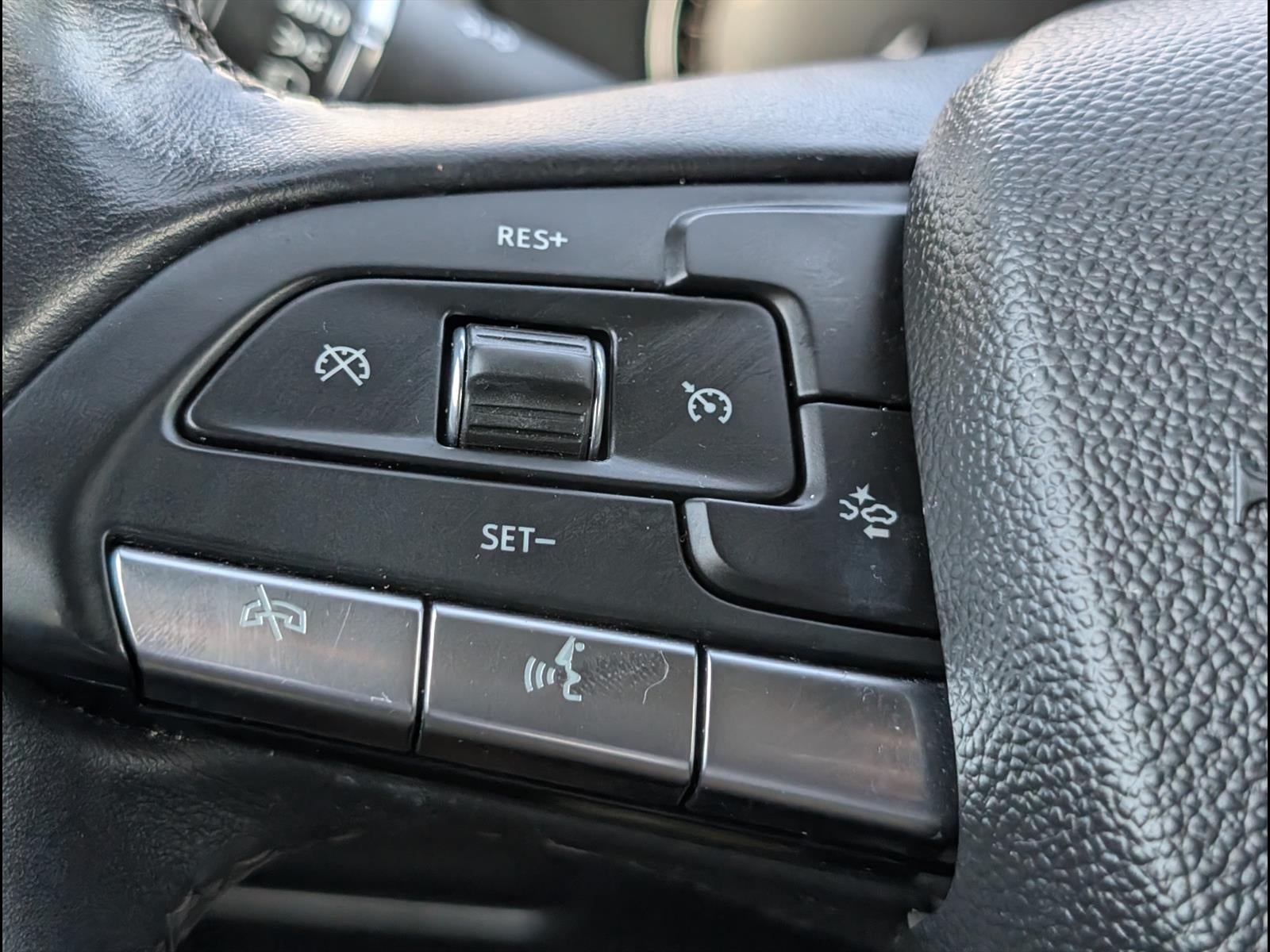2023 Cadillac XT4 FWD Premium Luxury