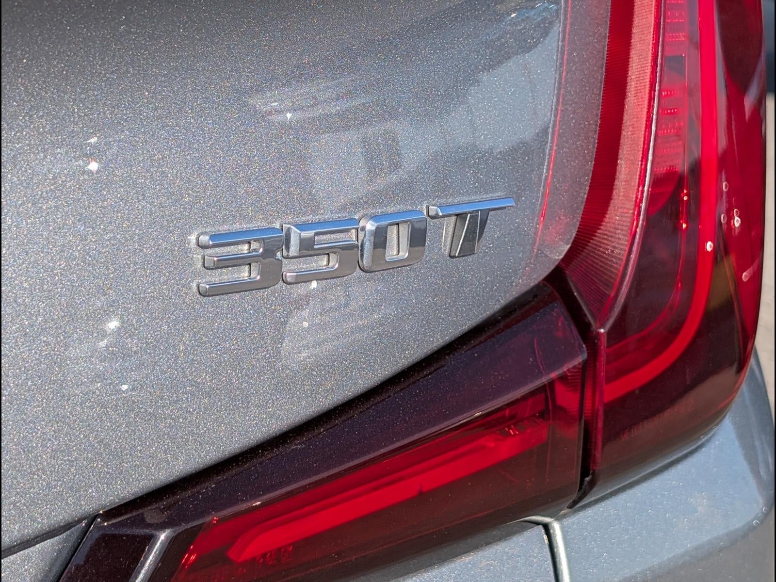 2023 Cadillac XT4 FWD Premium Luxury