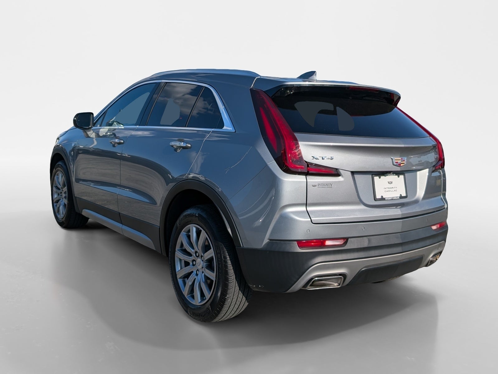 2023 Cadillac XT4 FWD Premium Luxury