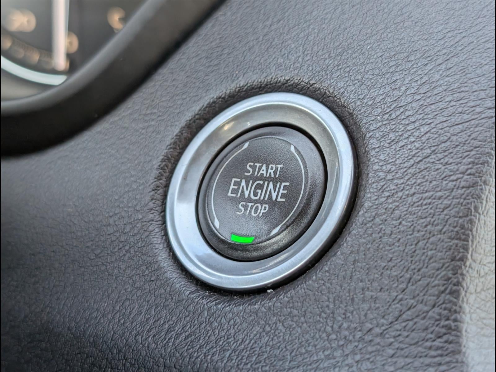 2023 Cadillac XT4 FWD Premium Luxury