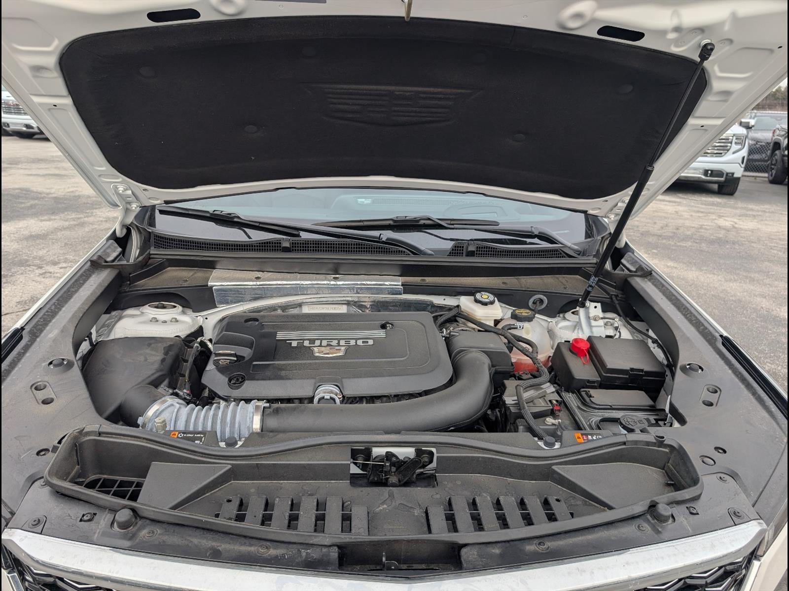 2024 Cadillac XT4 Premium Luxury