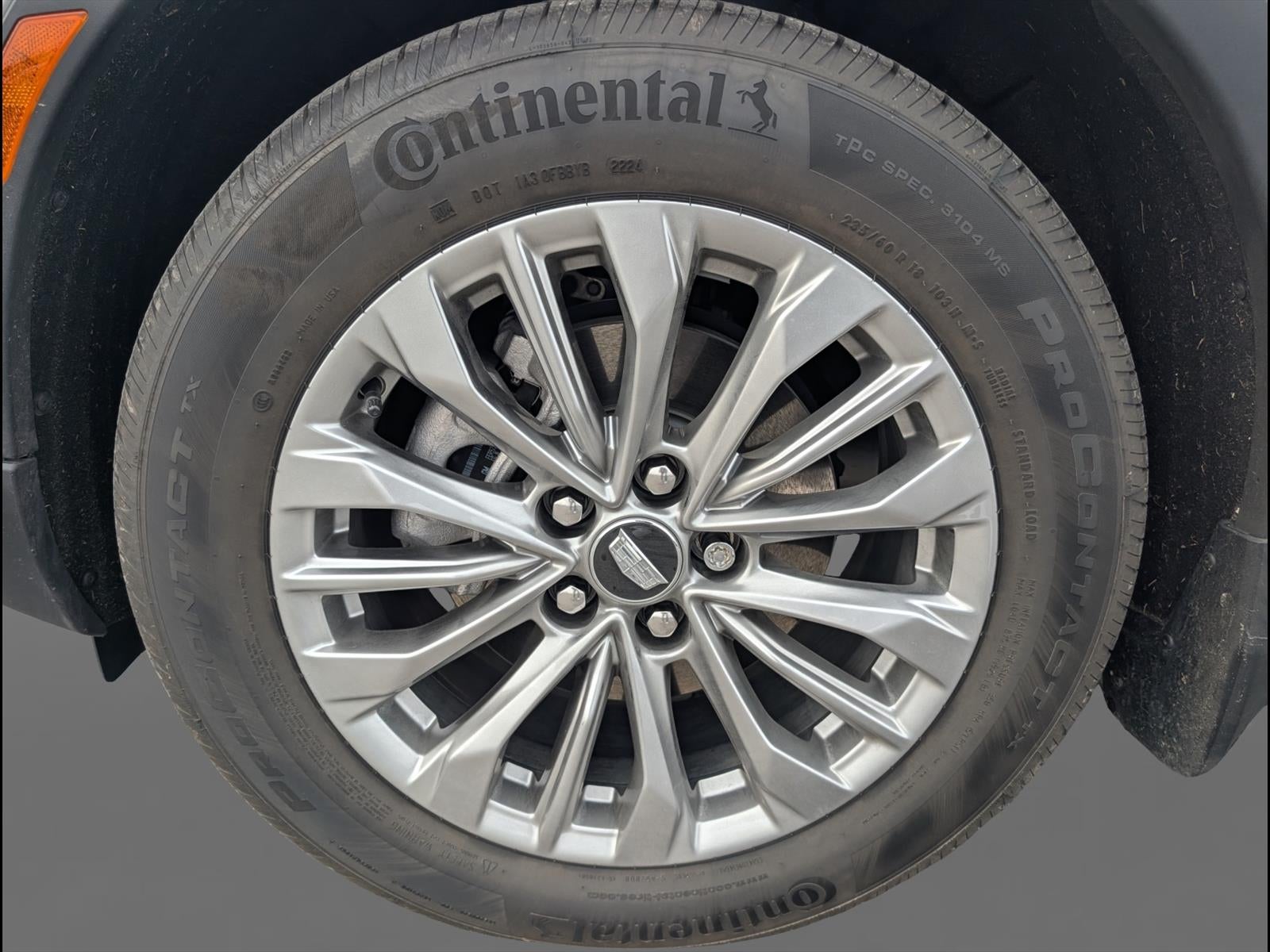 2024 Cadillac XT4 Premium Luxury