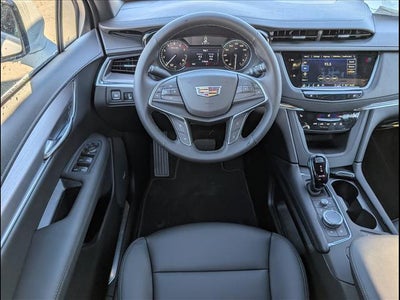 2026 Cadillac XT5 Luxury