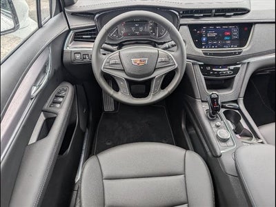 2025 Cadillac XT5 Luxury