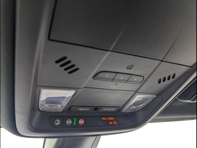 2025 Cadillac XT5 Luxury