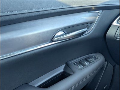 2025 Cadillac XT5 Luxury