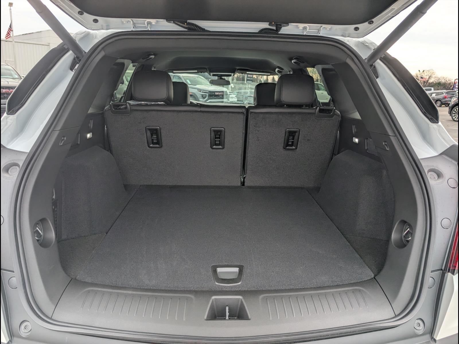 2026 Cadillac XT5 Luxury