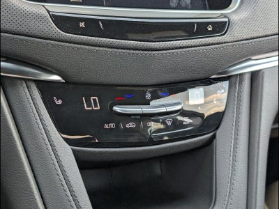 2026 Cadillac XT5 Luxury