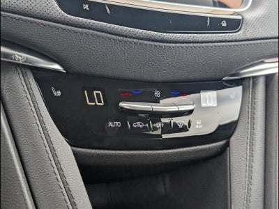 2026 Cadillac XT5 Luxury