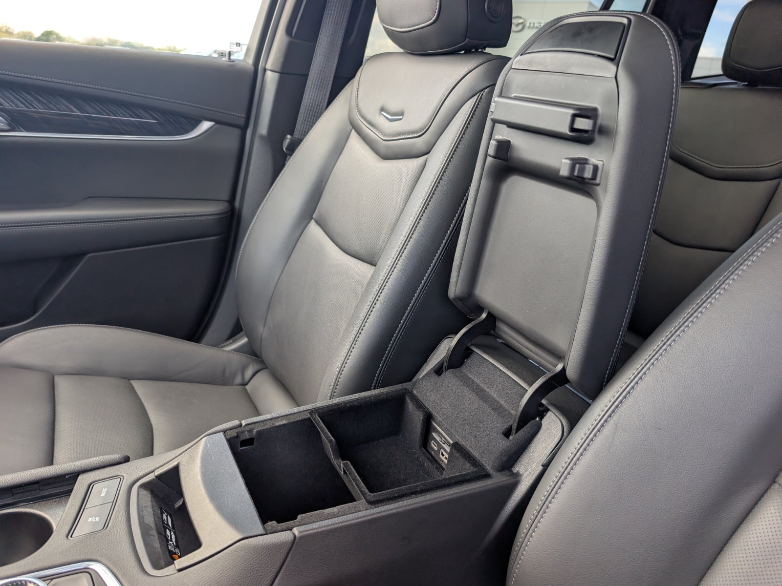 2023 Cadillac XT6 AWD Premium Luxury