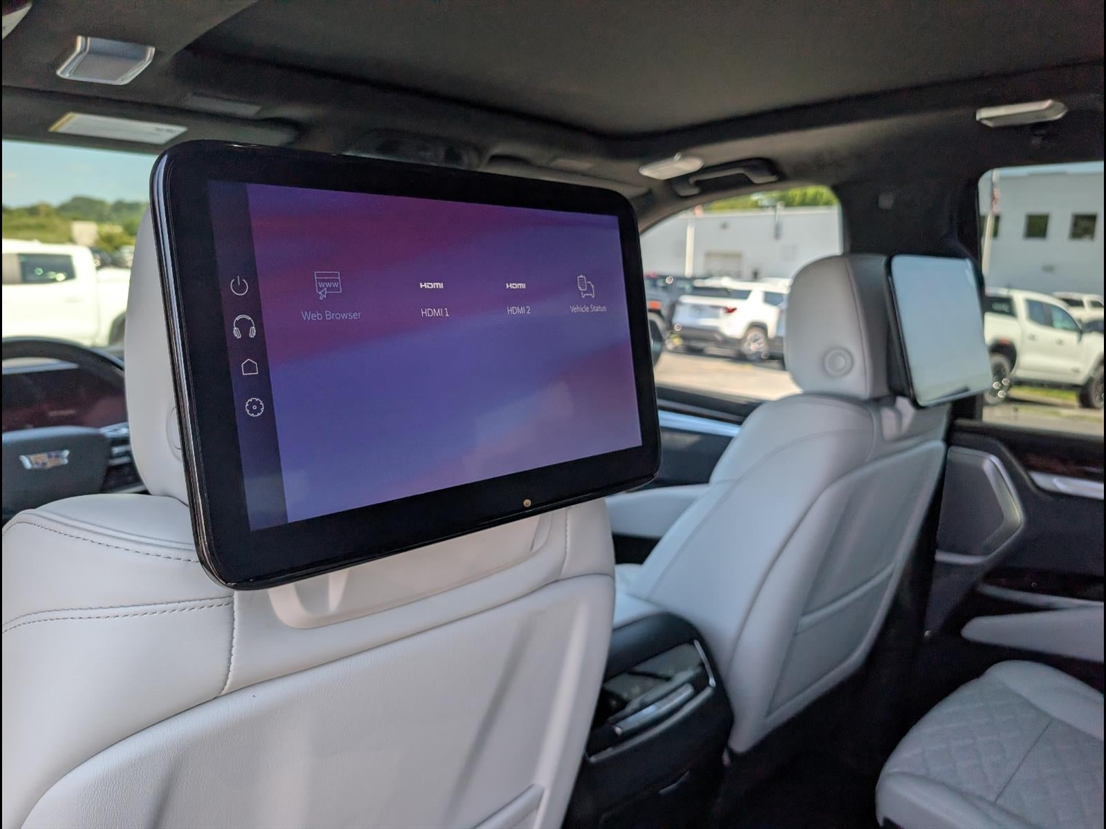 2026 Cadillac Escalade Platinum Sport - Photo 14