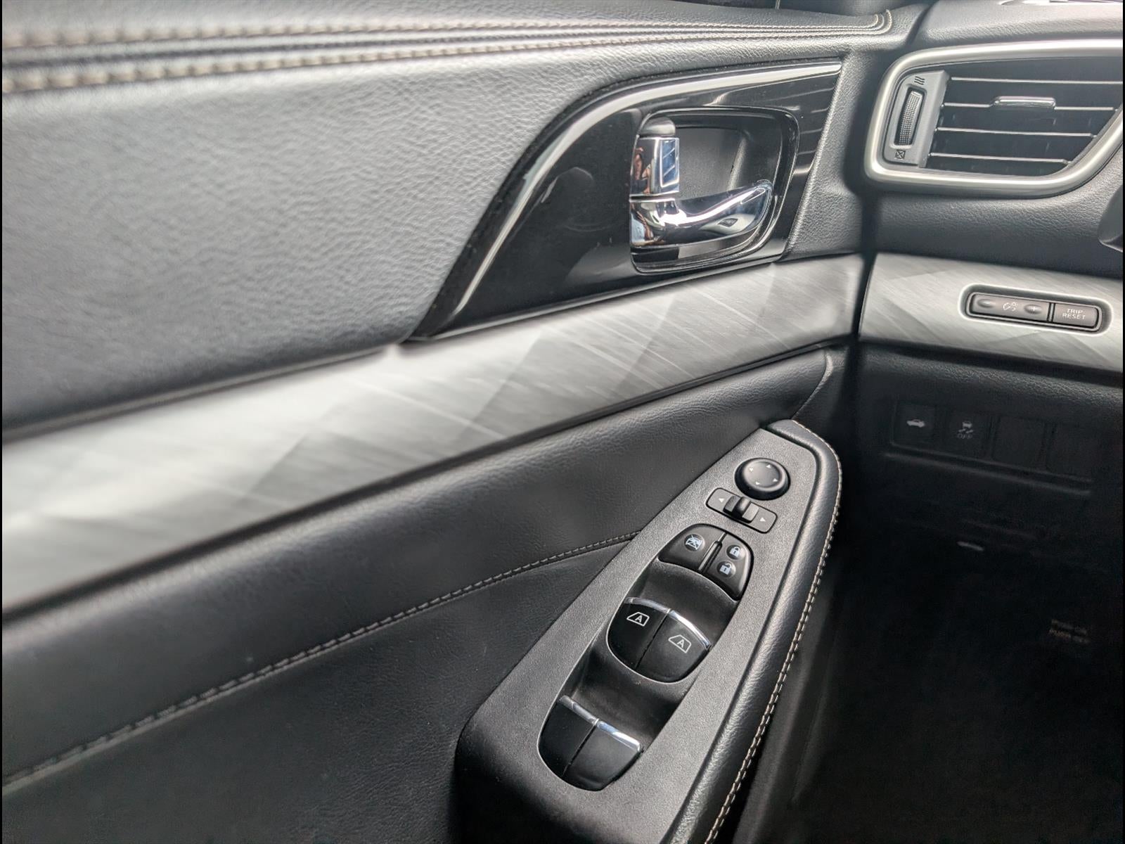 2017 Nissan Maxima SV