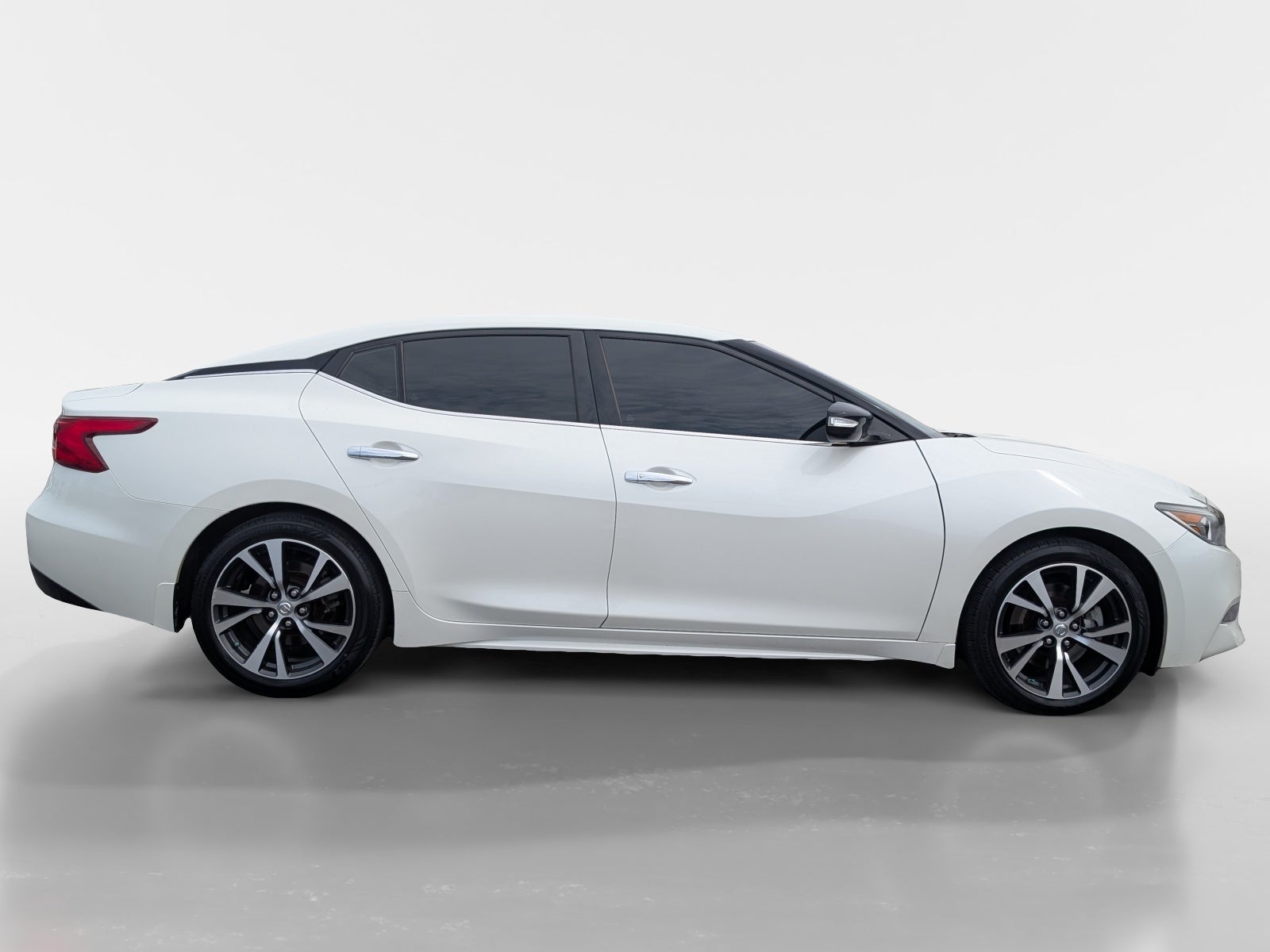 2017 Nissan Maxima SV