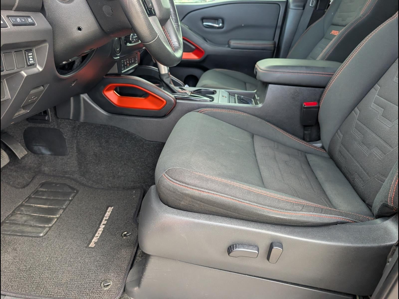 2022 Nissan Frontier PRO-X
