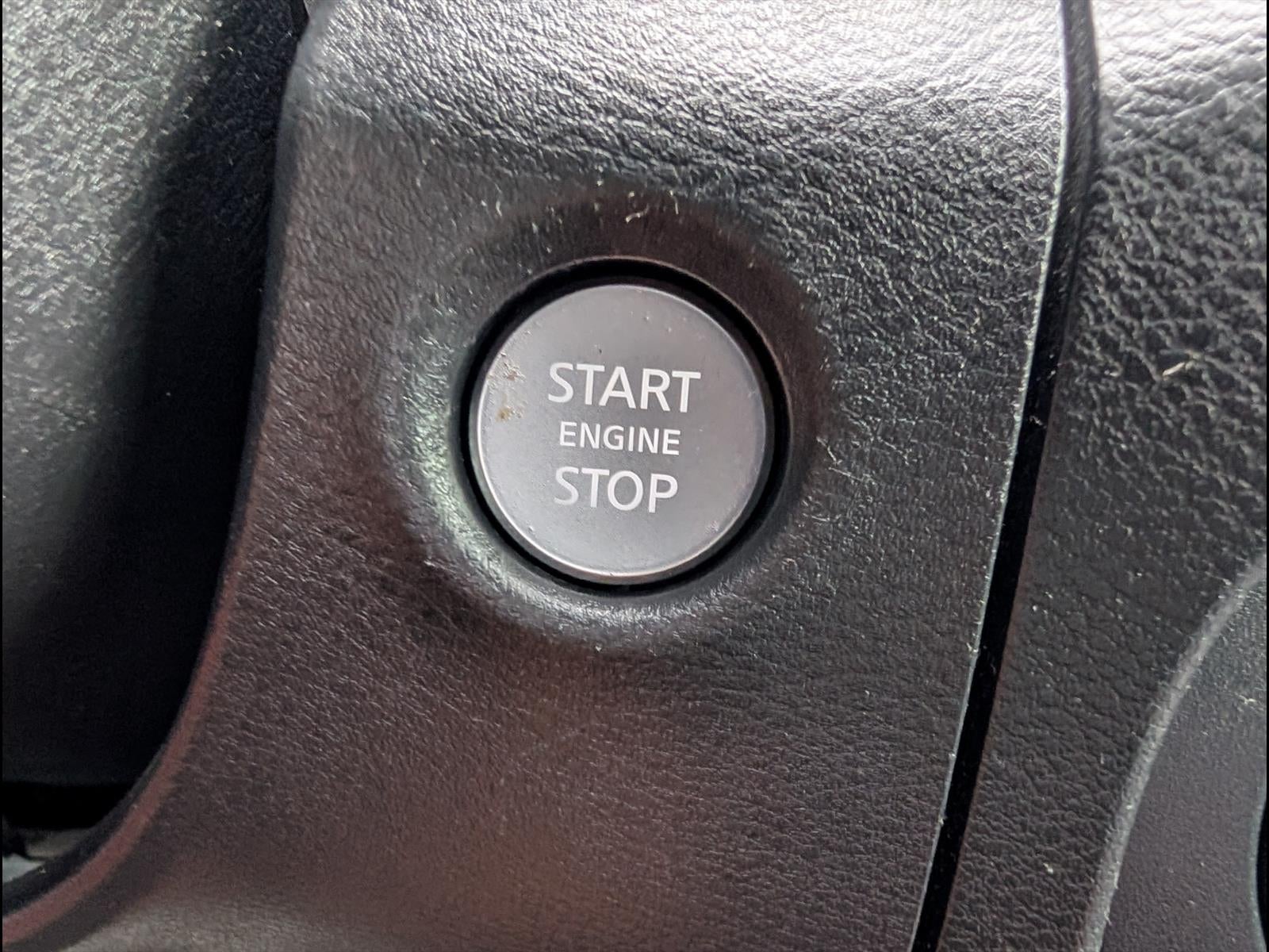 2022 Nissan Frontier PRO-X