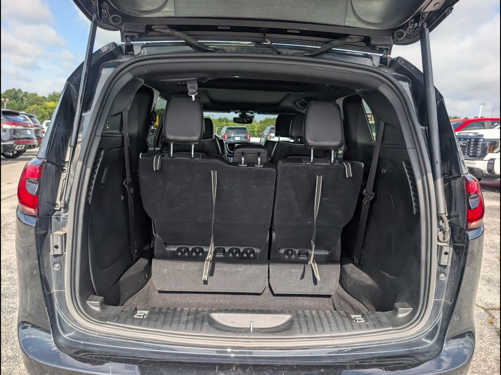 2025 Chrysler Pacifica Limited