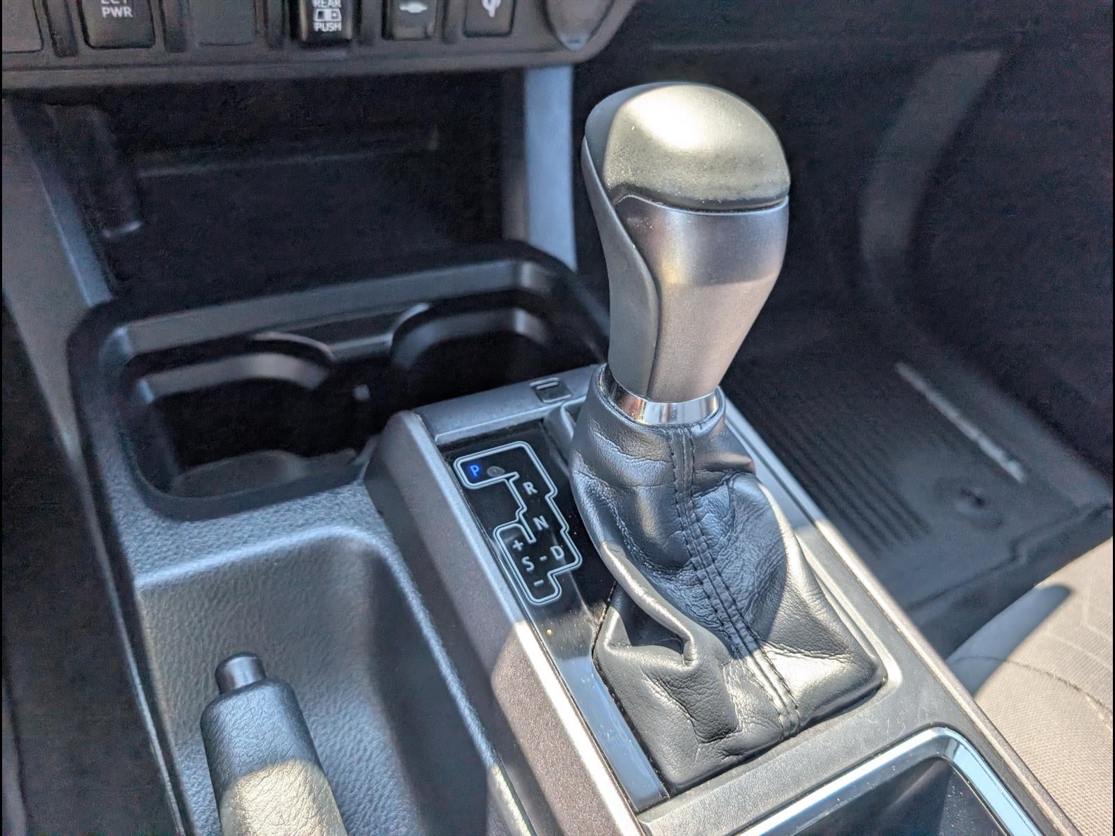 2019 Toyota Tacoma 2WD SR5