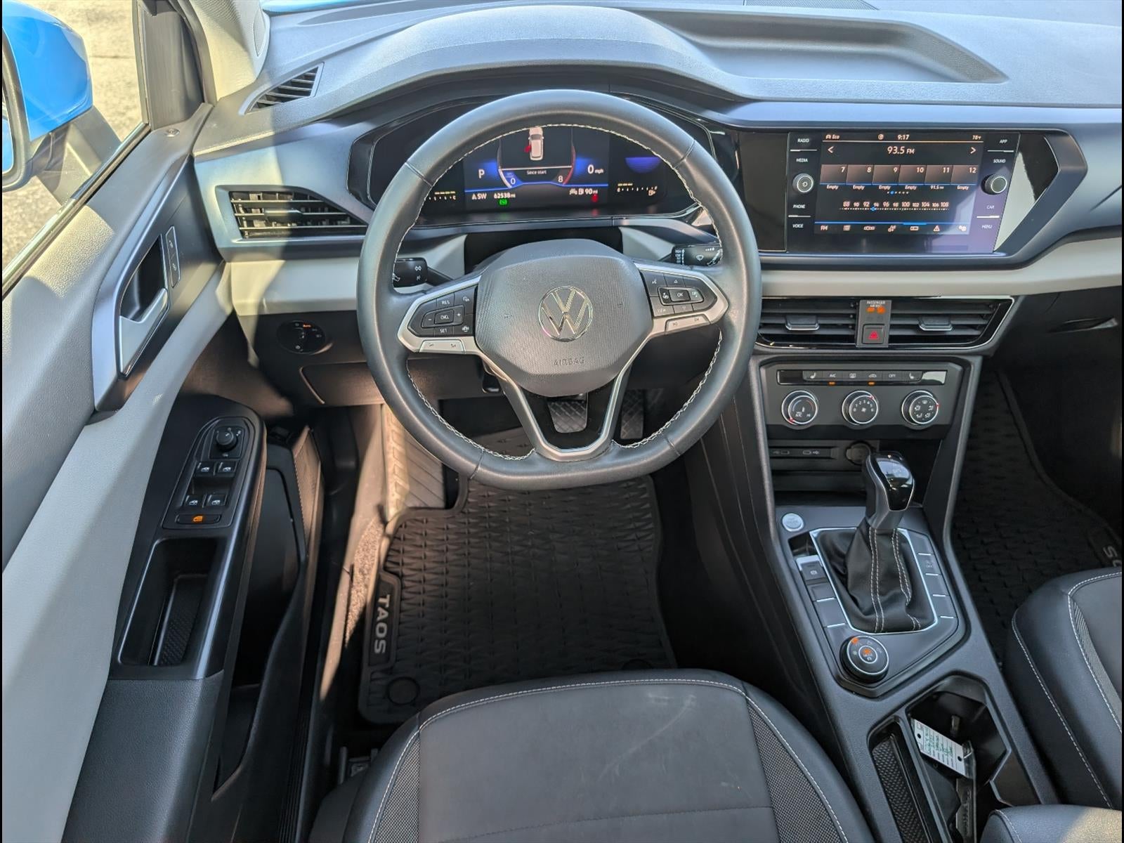 2022 Volkswagen Taos SE
