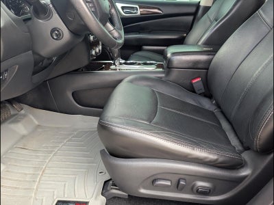 2014 Nissan Pathfinder Platinum