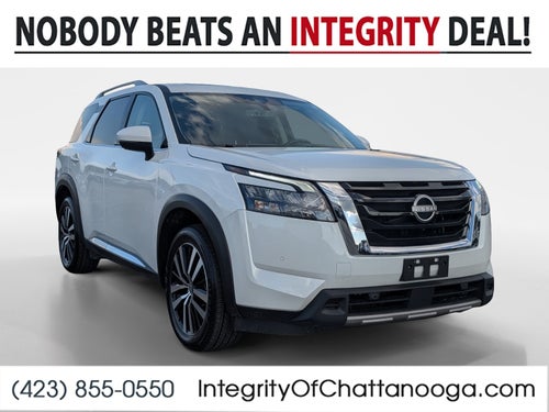 2025 Nissan Pathfinder Platinum