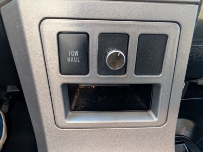 2012 Toyota Tundra 4WD Truck CrewMax 5.7L FFV V8 6-Spd AT (Natl)