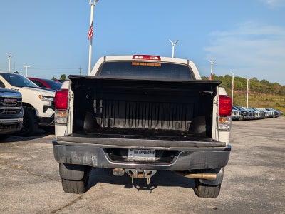 2012 Toyota Tundra 4WD Truck CrewMax 5.7L FFV V8 6-Spd AT (Natl)
