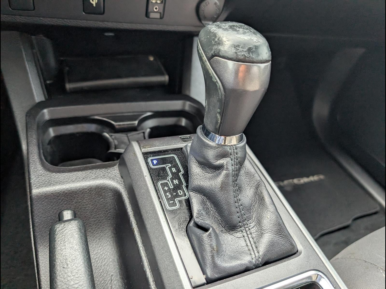 2016 Toyota Tacoma SR5