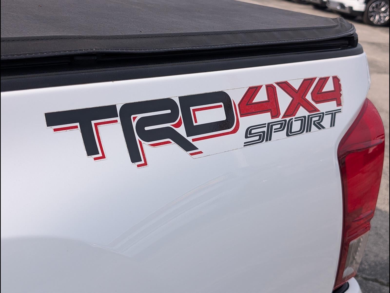 2016 Toyota Tacoma SR5