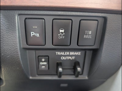 2018 Toyota Tundra 4WD SR5