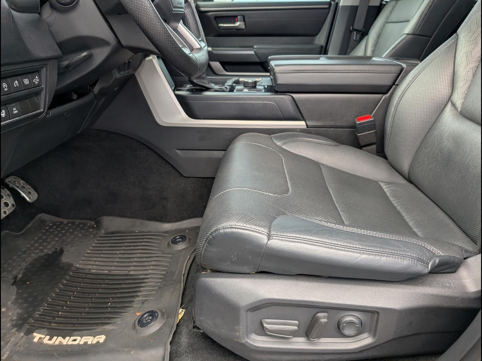 2023 Toyota Tundra 4WD SR5