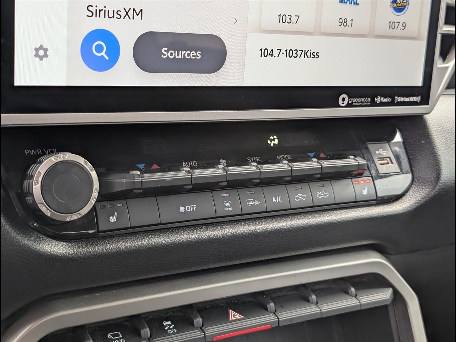 2023 Toyota Tundra 4WD SR5