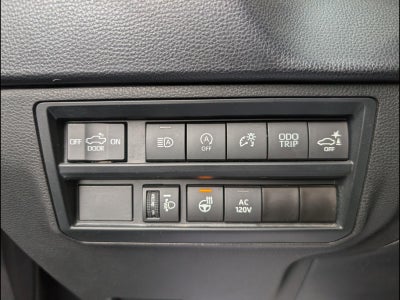 2023 Toyota Tundra 4WD SR5