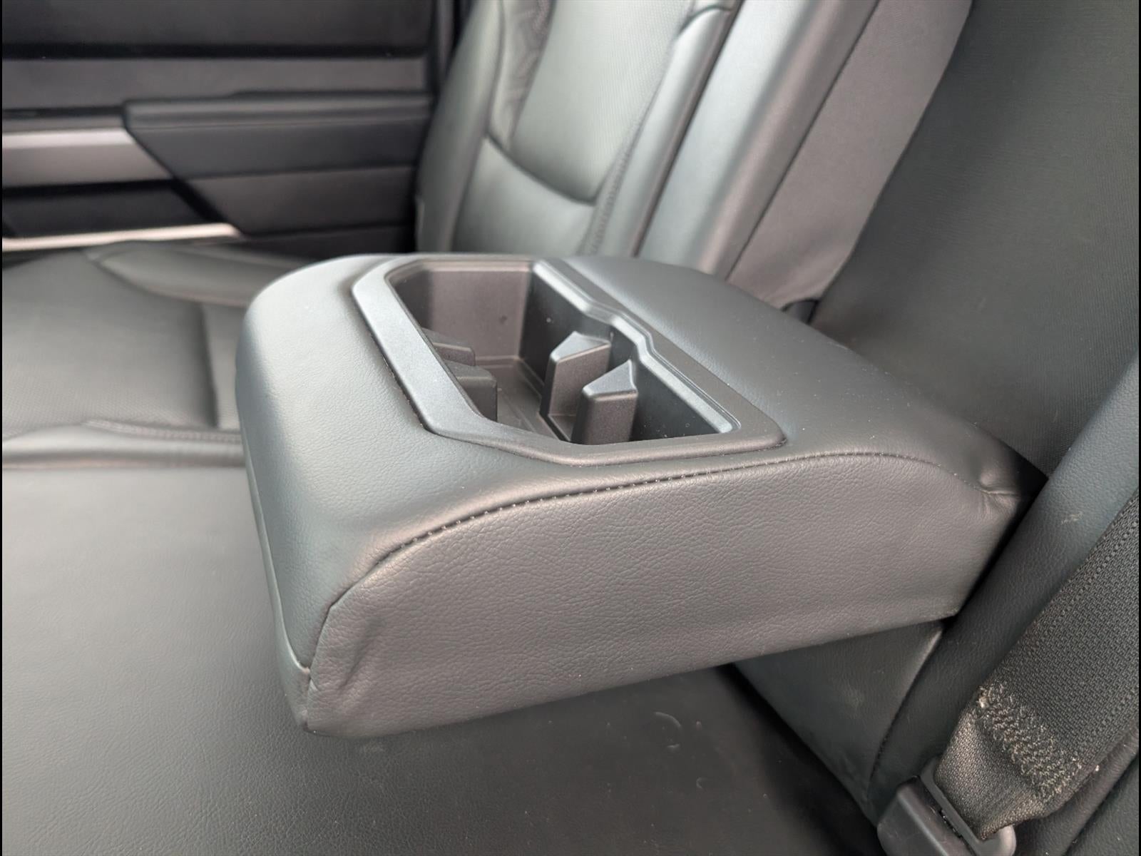 2023 Toyota Tundra 4WD SR5