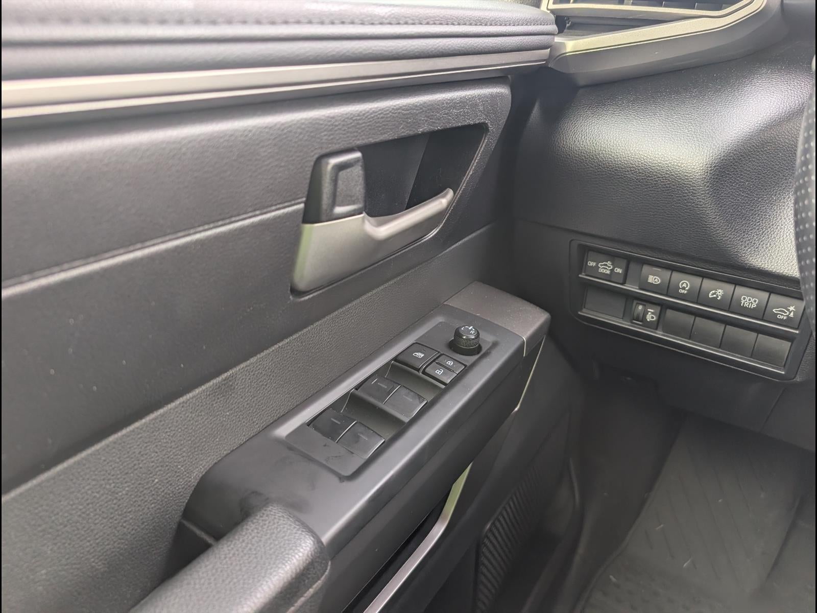 2024 Toyota Tundra 4WD SR5